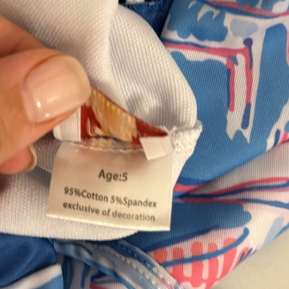 Abbie & Evie swim trunks “lilly Pulitzer inspired” size 5 - Picture 7 of 7